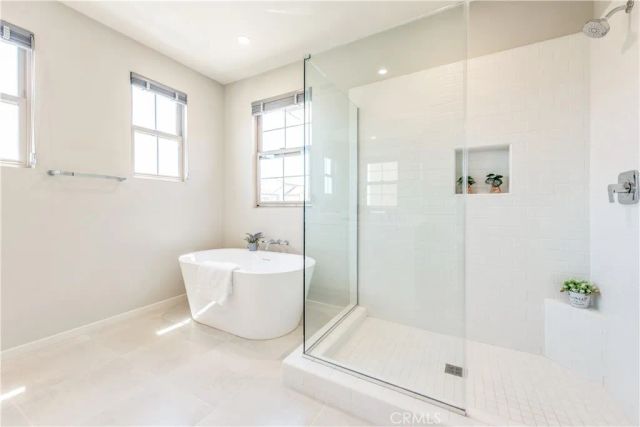 152 Sunnyside, Irvine, CA 92618