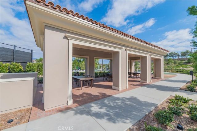 152 Sunnyside, Irvine, CA 92618