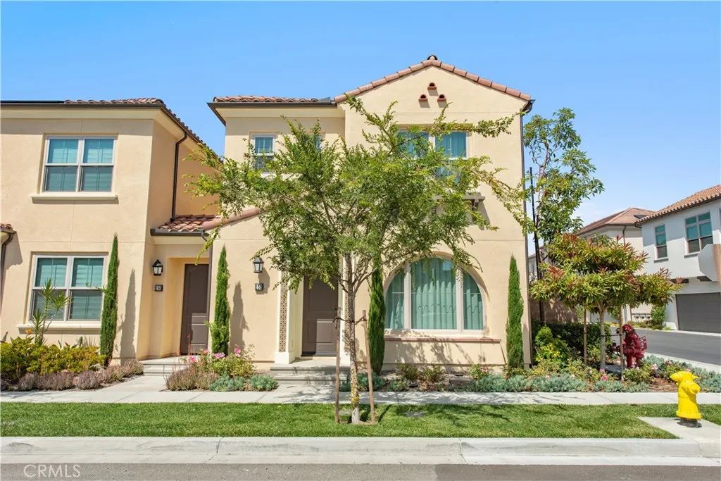 152 Sunnyside, Irvine, CA 92618