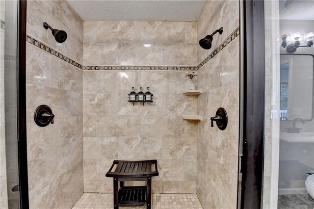 3070 Ascot Lane, Roswell, GA 30076