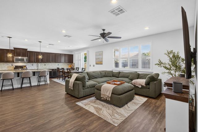 1237 Portello Way, Lincoln, CA 95648