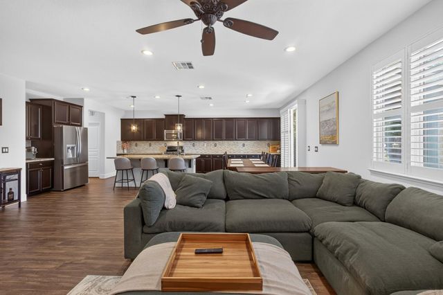 1237 Portello Way, Lincoln, CA 95648