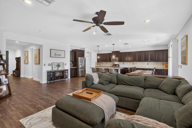 1237 Portello Way, Lincoln, CA 95648