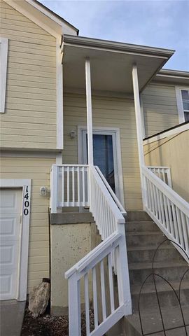 1400 S 5th Street E, Louisburg, KS 66053