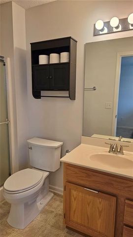 1400 S 5th Street E, Louisburg, KS 66053