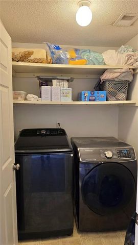 1400 S 5th Street E, Louisburg, KS 66053