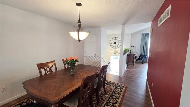 1400 S 5th Street E, Louisburg, KS 66053