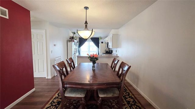 1400 S 5th Street E, Louisburg, KS 66053