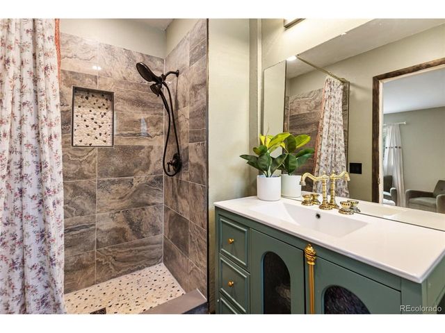 300 Ute Trl, Woodland Park, CO 80863