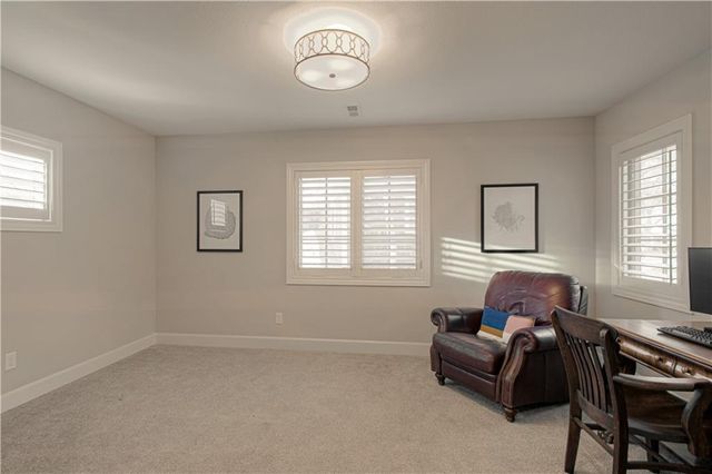 2813 W 91st Street, Leawood, KS 66206