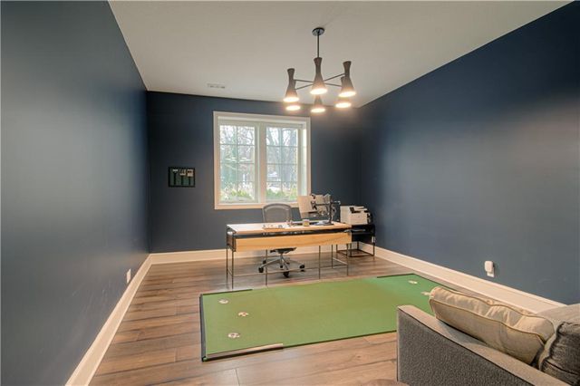 2813 W 91st Street, Leawood, KS 66206