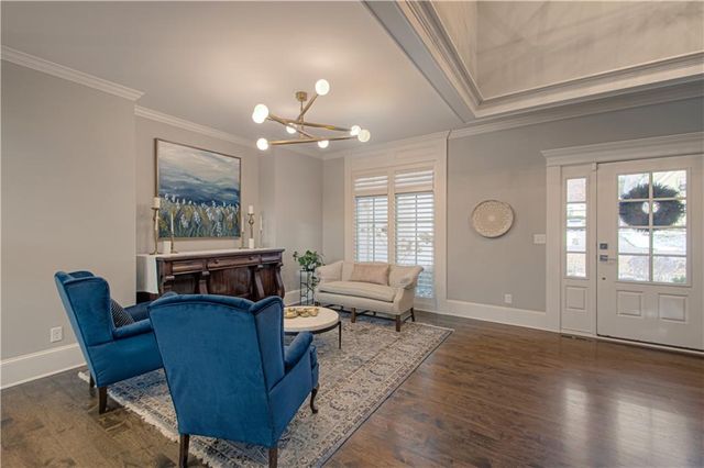 2813 W 91st Street, Leawood, KS 66206