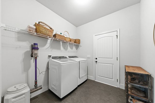 2515 Warners Ridge Drive, Chapel Hill, TN 37034