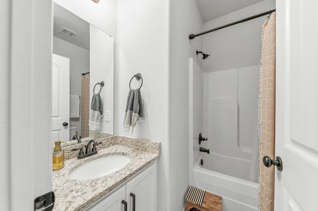 2515 Warners Ridge Drive, Chapel Hill, TN 37034