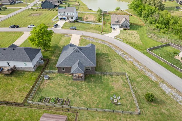 2515 Warners Ridge Drive, Chapel Hill, TN 37034