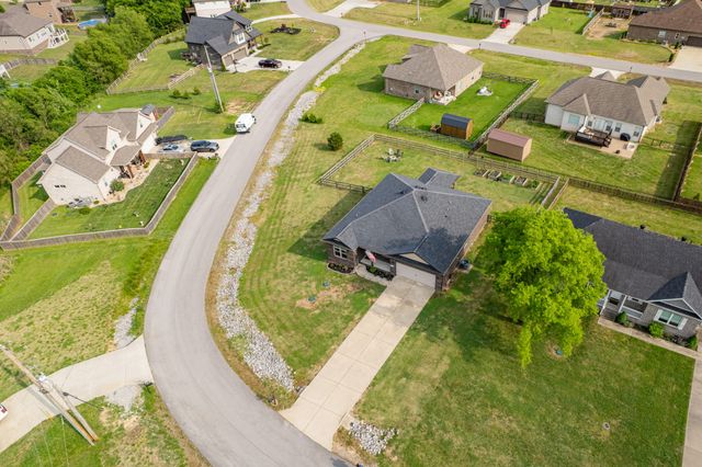 2515 Warners Ridge Drive, Chapel Hill, TN 37034