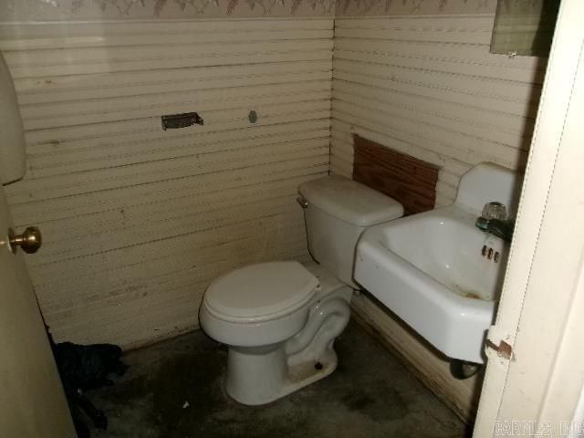 402 W Martin Place, Pine Bluff, AR 71601