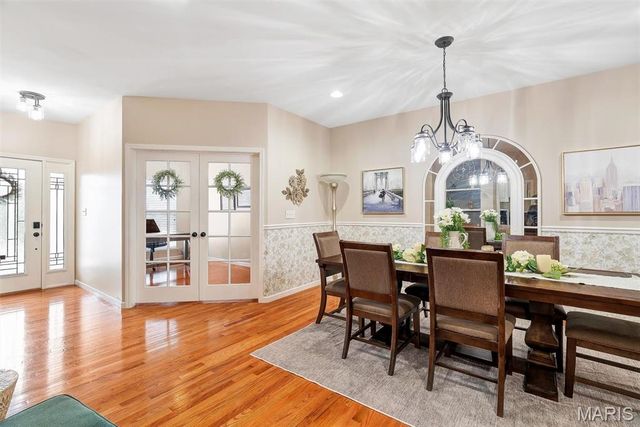 1708 Moss Rock Drive, St Charles, MO 63303