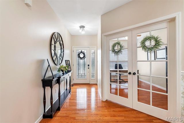1708 Moss Rock Drive, St Charles, MO 63303