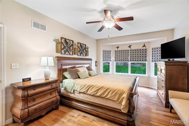 1708 Moss Rock Drive, St Charles, MO 63303