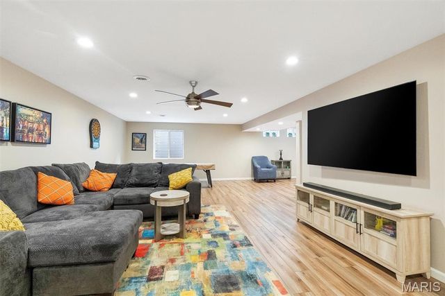 1708 Moss Rock Drive, St Charles, MO 63303