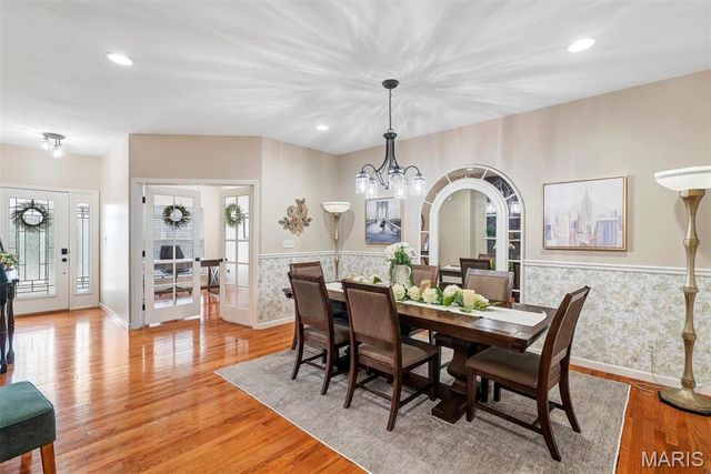 1708 Moss Rock Drive, St Charles, MO 63303