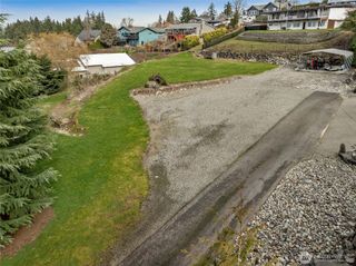 2137 3rd Street SE, Puyallup, WA 98372