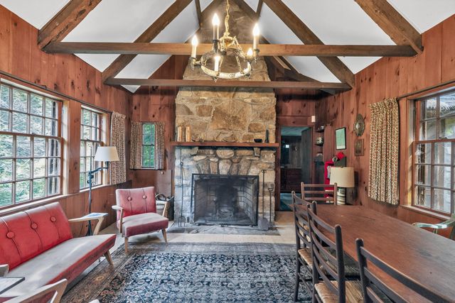 314 Mountain Road, Sharon, NH 03458
