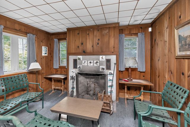 314 Mountain Road, Sharon, NH 03458