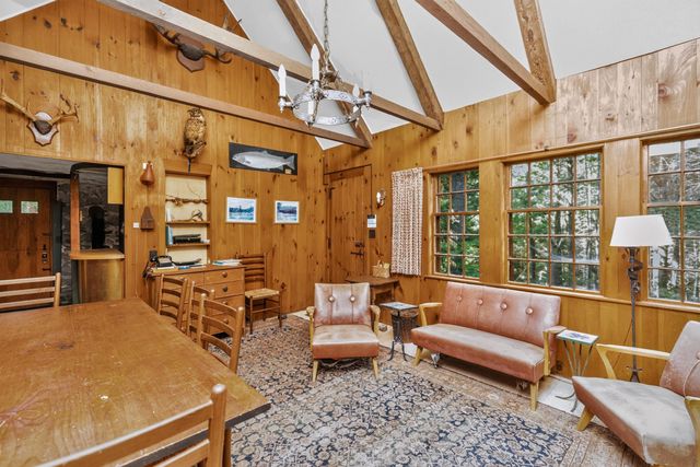 314 Mountain Road, Sharon, NH 03458