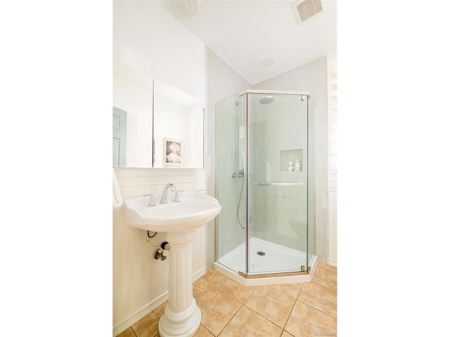 2635 N Gaylord St, Denver, CO 80205