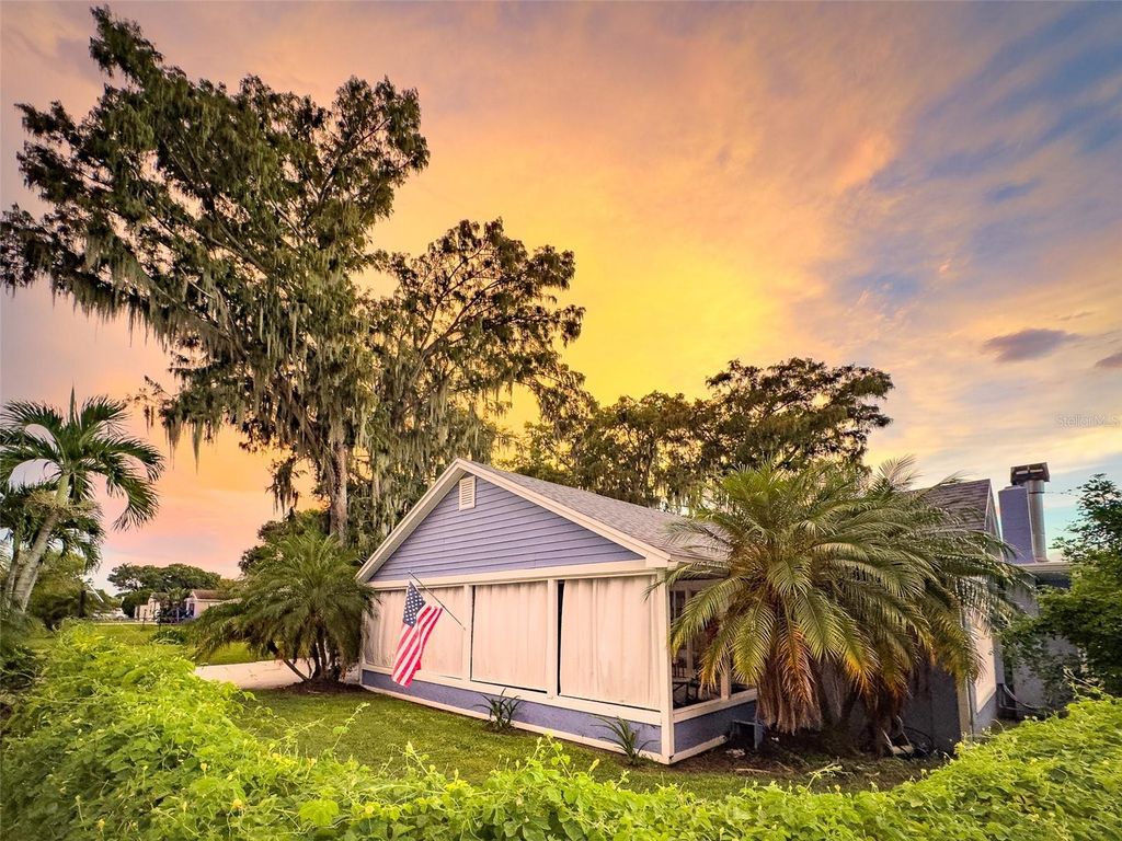 302 E DRURY AVENUE, Kissimmee, FL 34744