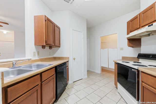 13023 BABBLING BRK, San Antonio, TX 78232