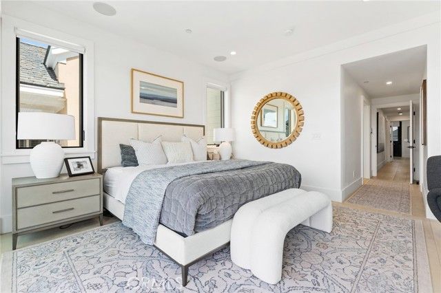 206 Apolena Avenue, Newport Beach, CA 92662