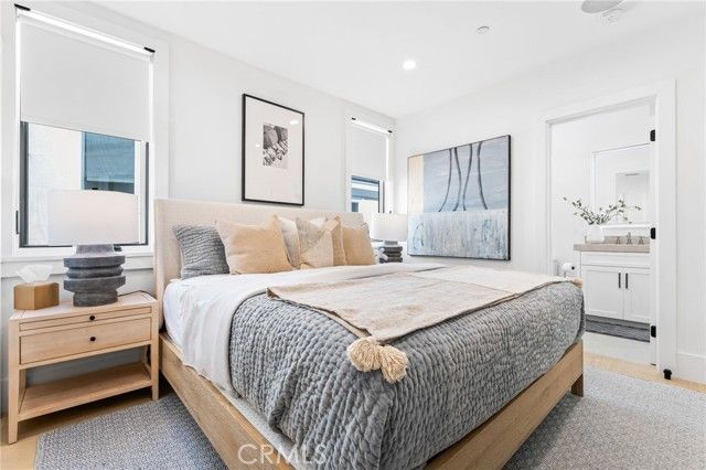 206 Apolena Avenue, Newport Beach, CA 92662