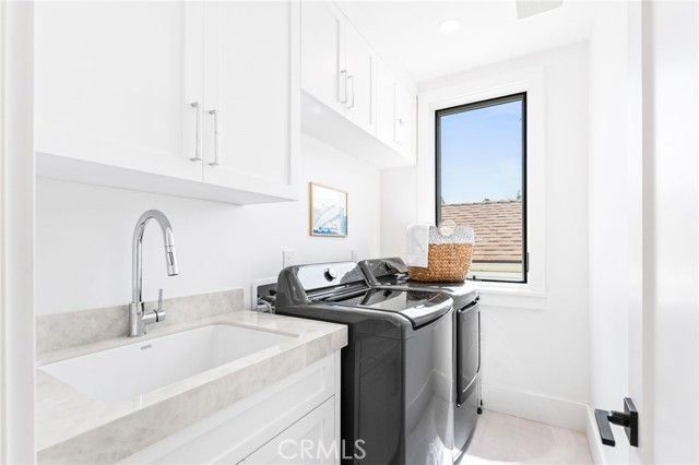 206 Apolena Avenue, Newport Beach, CA 92662