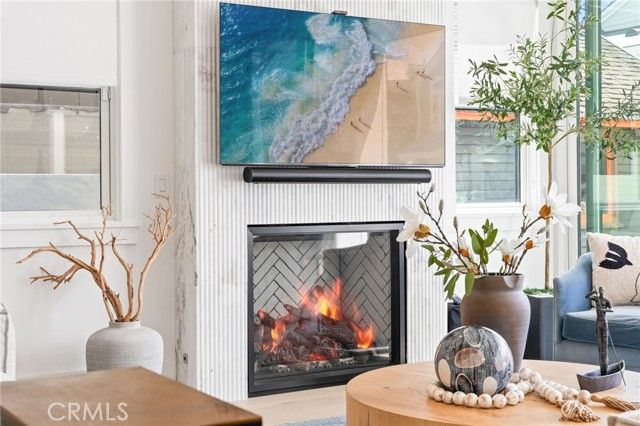 206 Apolena Avenue, Newport Beach, CA 92662