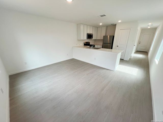 3008 Carnelian Trail, San Antonio, TX 78216