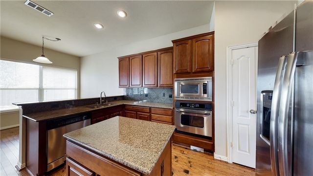 7136 Playa, Grand Prairie, TX 75054