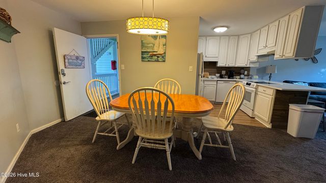 9201 Coast Guard Road E-101, Emerald Isle, NC 28594