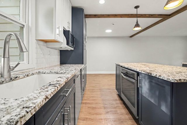 646 Center Drive, Ann Arbor, MI 48103