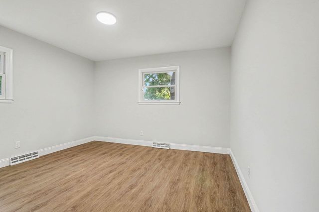 646 Center Drive, Ann Arbor, MI 48103