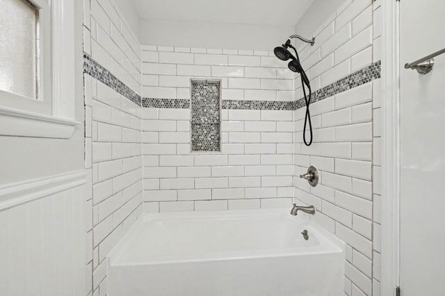 646 Center Drive, Ann Arbor, MI 48103