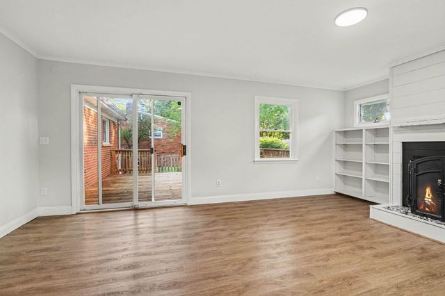 646 Center Drive, Ann Arbor, MI 48103