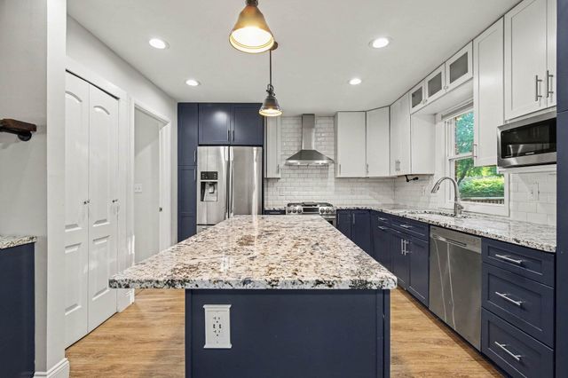 646 Center Drive, Ann Arbor, MI 48103