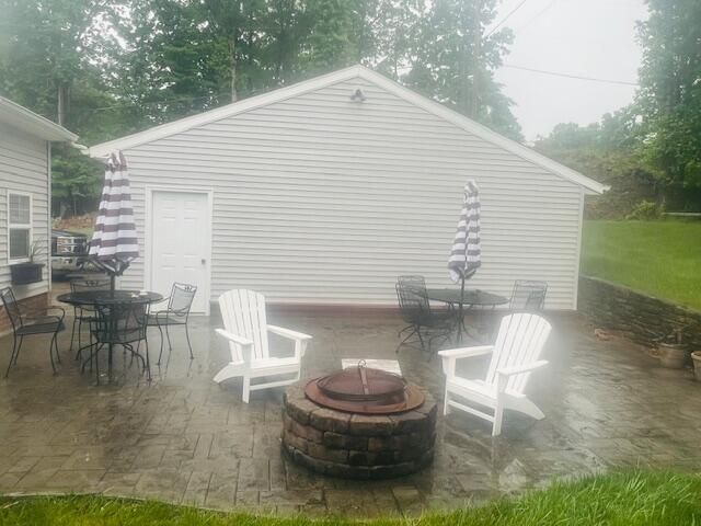 1365 Lilac LN, Salem, VA 24153