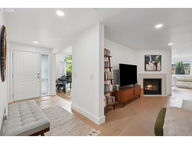 2114 Ne 161ST Pl, Vancouver, WA 98684