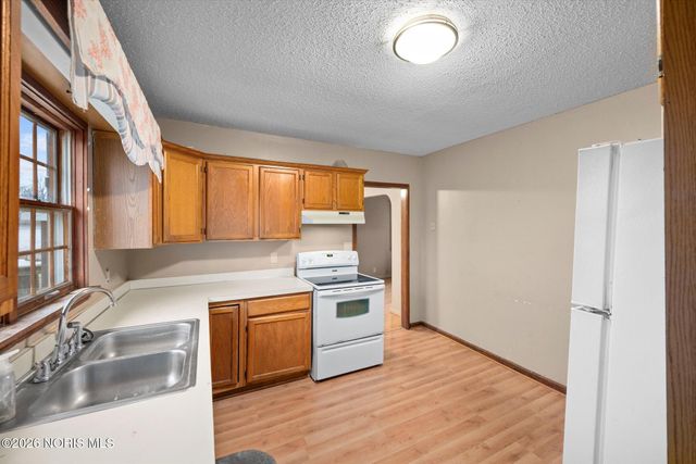 21682 County Road 51, Genoa, OH 43430