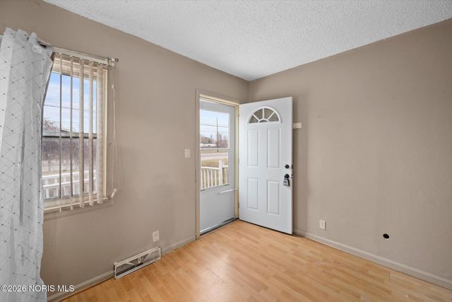 21682 County Road 51, Genoa, OH 43430