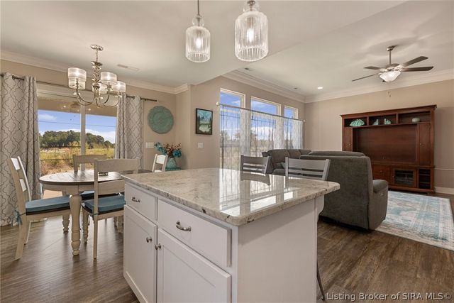 4423 Venice Way, Sellersburg, IN 47172